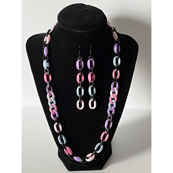 Acrylic Statement Necklace 22” & Earrings 3.25” Handmade Jewelry Set~Cute!!! - Picture 1 of 16